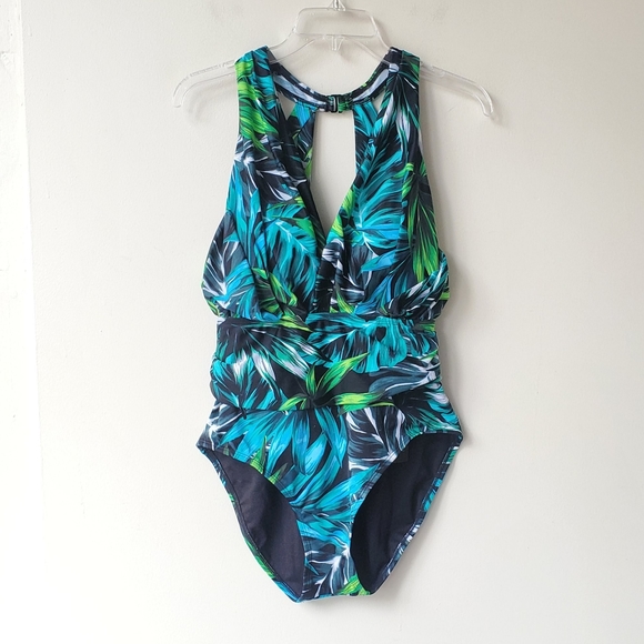 Aqua Green Swim Nwt Aqua Green One Piece Swimsuit Poshmark